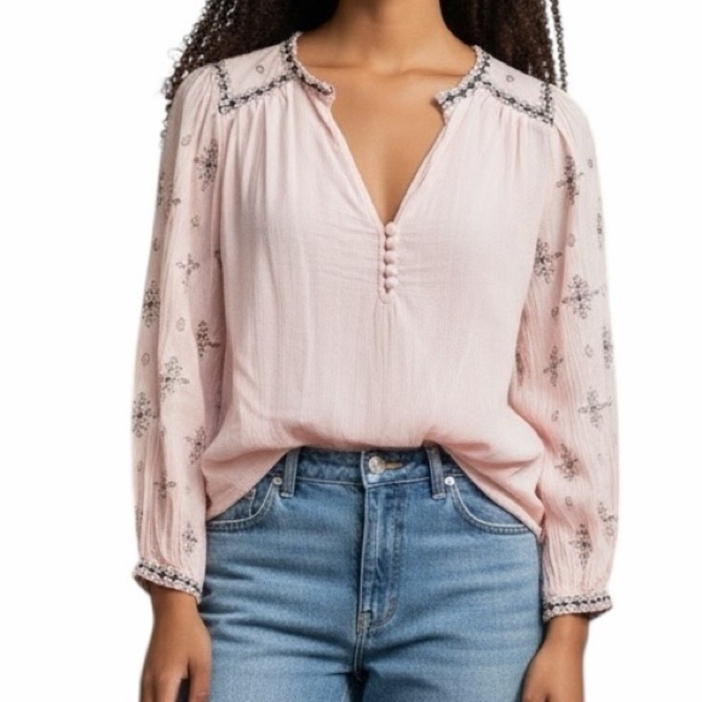 Velvet by Graham & Spacer Embroidered Pale Pink Long Sleeve Blouse S